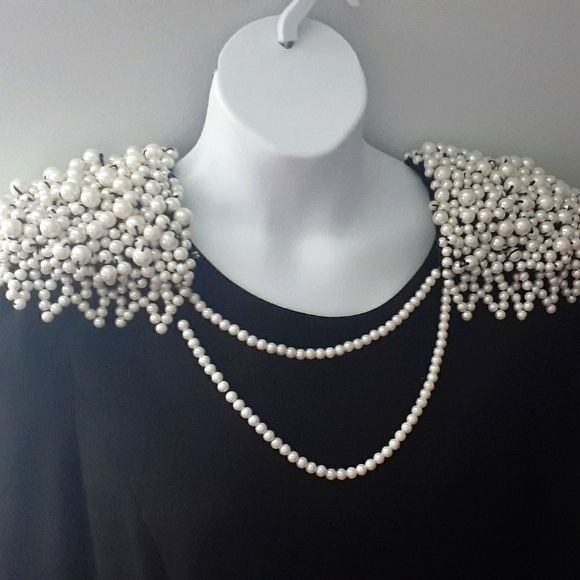 mine Jewelry - SOLD Pearl epaulettes